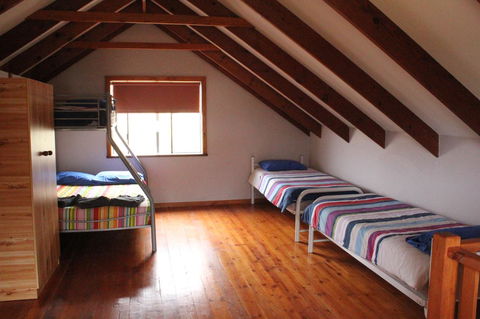 Kestrel Chalets - Accommodation Asia 9