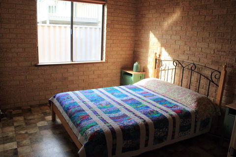 Kestrel Chalets - Accommodation Asia 12