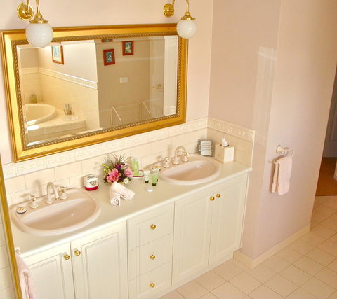 Lanterns Retreats - Accommodation China 18