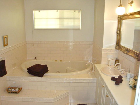 Lanterns Retreats - Accommodation China 12