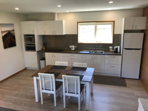 Loma Cottages - Accommodation Guide 0