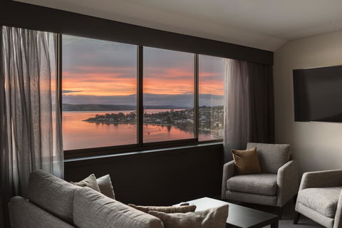 Wrest Point - Accommodation Guide 7