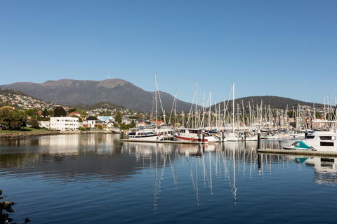 Wrest Point - Accommodation Guide 12