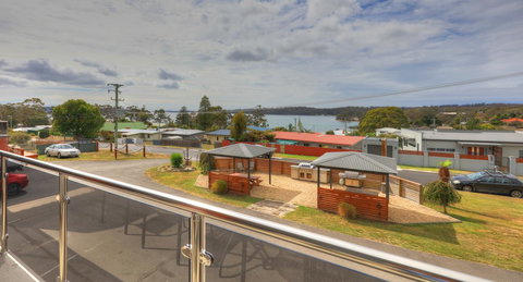 Sweetwater Villas - Accommodation China 0