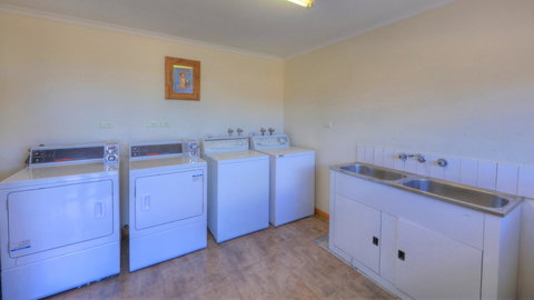 Sweetwater Villas - Accommodation China 9