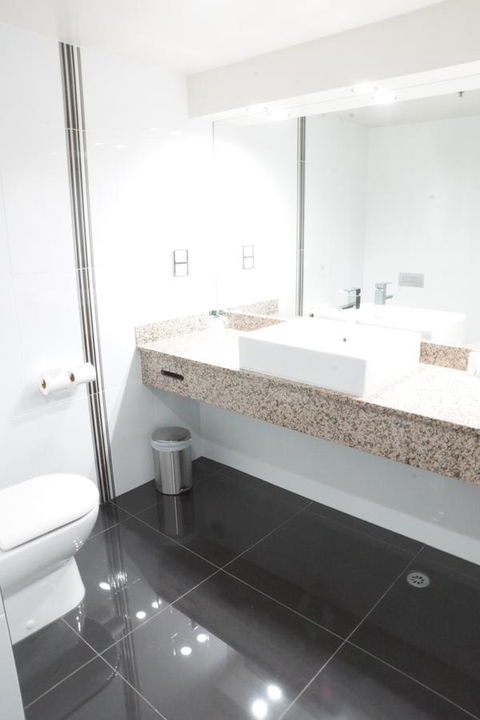 Hotel Grand Chancellor Launceston - Accommodation Asia 24