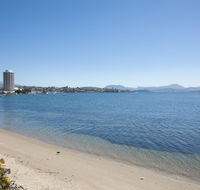 Sandy Bay Waterfront Home - Accommodation Asia