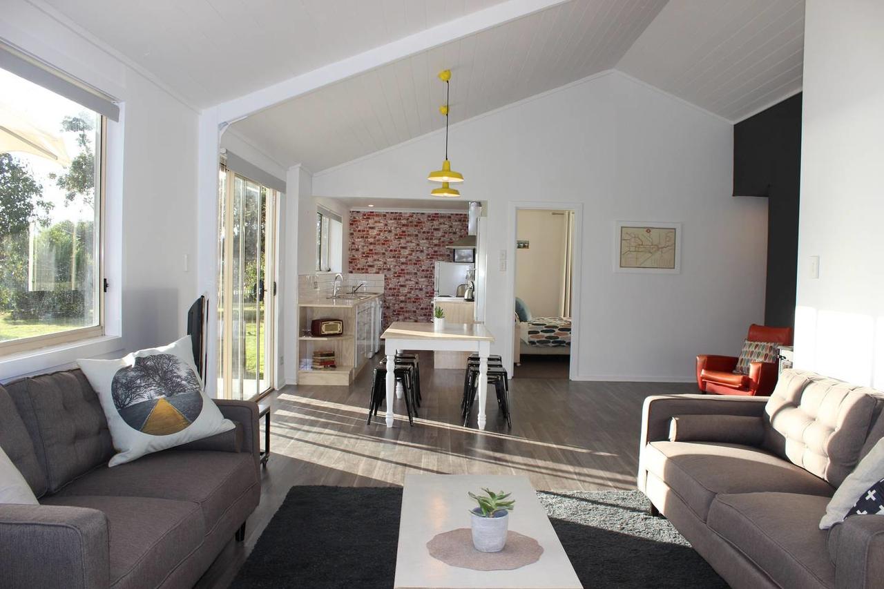 Alonnah TAS Accommodation Asia