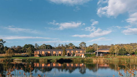Country Club Tasmania - Accommodation Asia 6
