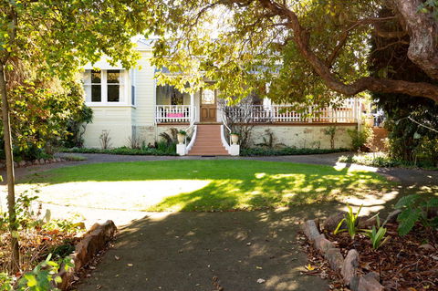Anabel\'s Of Scottsdale - Accommodation Guide 37