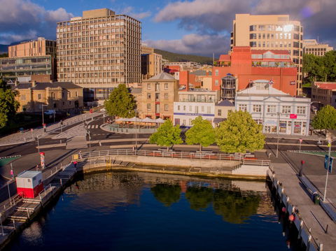 Customs House Hotel - Accommodation Asia 2
