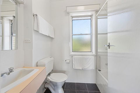 Coach House Launceston - Accommodation Asia 22