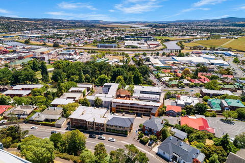 Coach House Launceston - Accommodation Asia 28