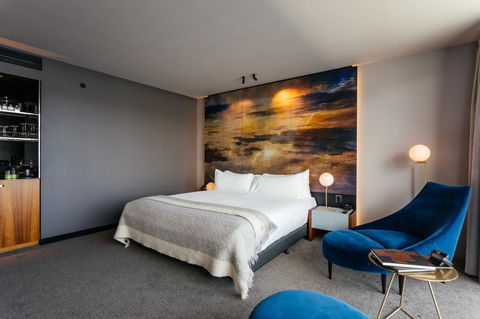 MACq 01 Hotel - Accommodation Guide 7