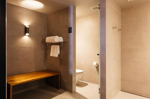 MACq 01 Hotel - Accommodation Guide 36