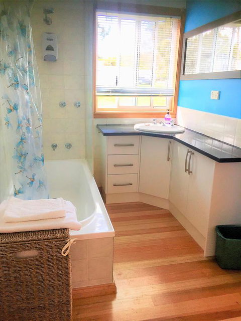 A Slice Of Paradise - Accommodation Asia 11