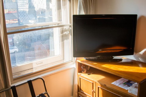 The Macquarie Hobart - Accommodation Guide 43