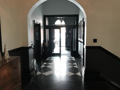 The Macquarie Hobart - Accommodation Guide 28