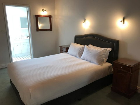 The Macquarie Hobart - Accommodation Guide 37