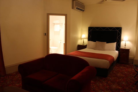 The Macquarie Hobart - Accommodation Guide 35