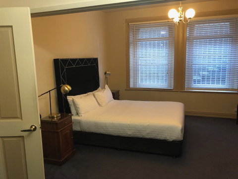 The Macquarie Hobart - Accommodation Guide 2
