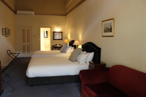The Macquarie Hobart - Accommodation Guide 34