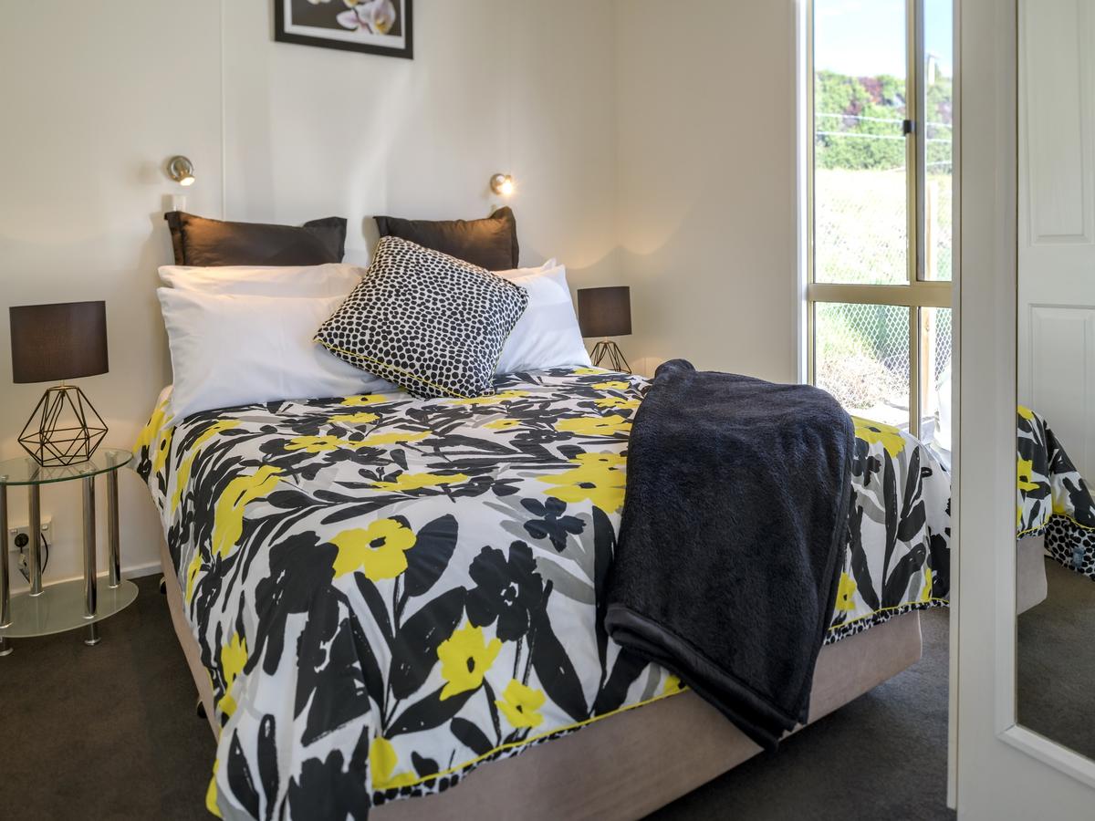 Mornington TAS Accommodation Asia
