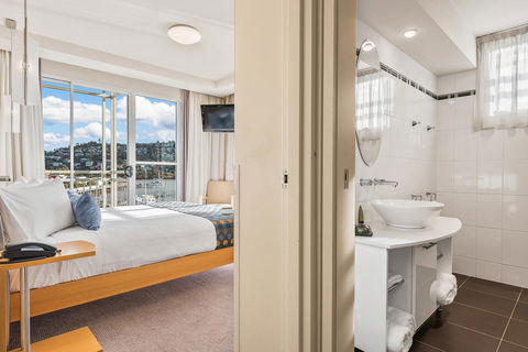Peppers Seaport Hotel - Accommodation Asia 28