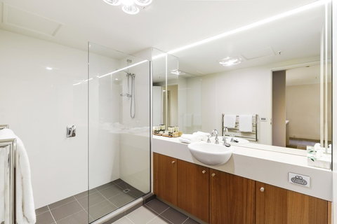 The Old Woolstore Apartment Hotel - Accommodation Asia 15