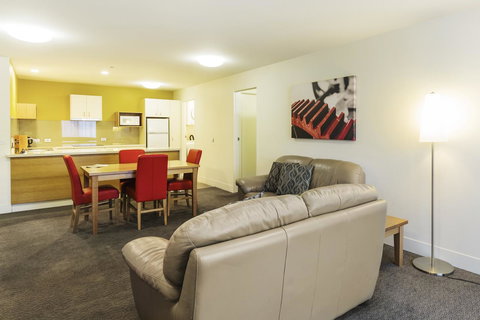 The Old Woolstore Apartment Hotel - Accommodation Asia 19