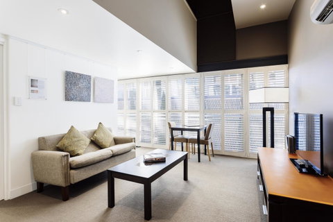 The Henry Jones Art Hotel - Accommodation Guide 40