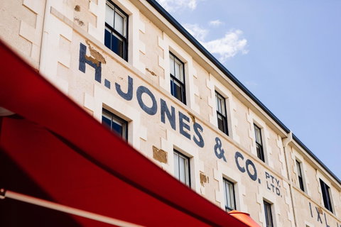 The Henry Jones Art Hotel - Accommodation Guide 0