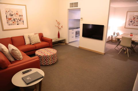 Salamanca Inn - Accommodation Asia 8
