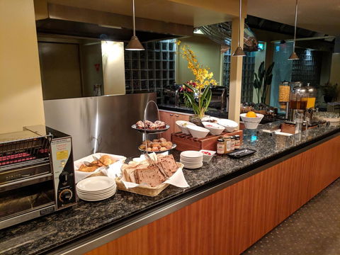 Salamanca Inn - Accommodation Asia 1