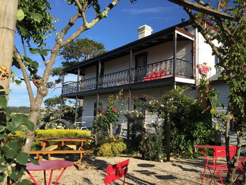 The Dragonfly Inn - Accommodation Asia 0