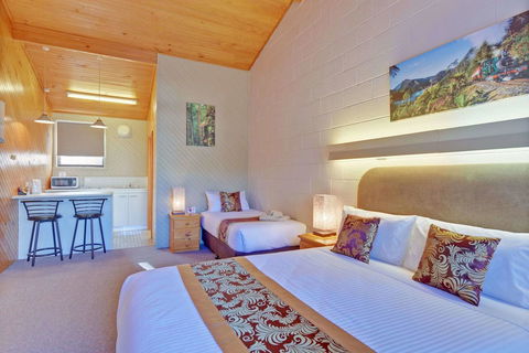 Gold Rush Inn - Accommodation Asia 18