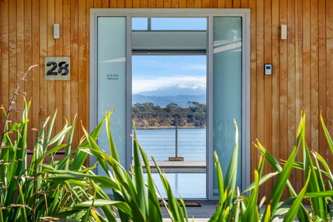 Sunset Bay Escape - Accommodation Guide 30