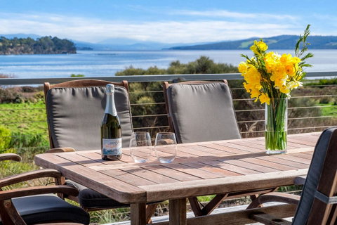 Sunset Bay Escape - Accommodation Guide 26