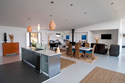 Sunset Bay Escape - Accommodation Guide 39