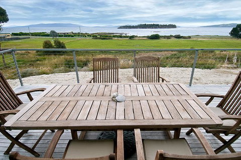 Sunset Bay Escape - Accommodation Guide 35