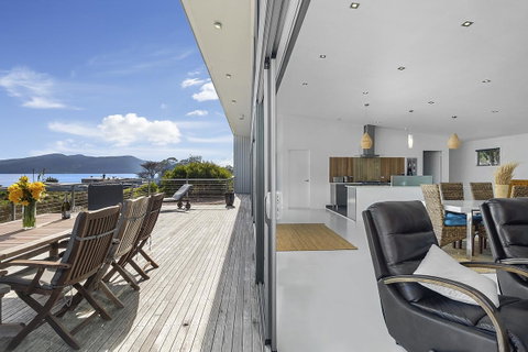 Sunset Bay Escape - Accommodation Guide 14