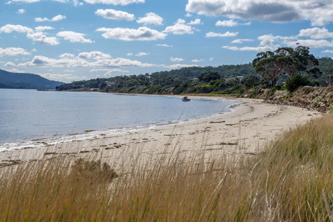 Sunset Bay Escape - Accommodation Guide 2