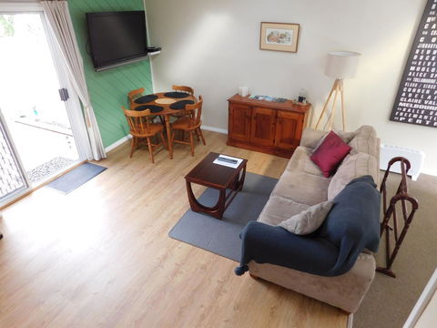 Amble\'a\'While On Tamar - Accommodation Asia 1