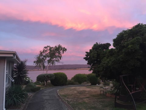 Amble\'a\'While On Tamar - Accommodation Asia 29