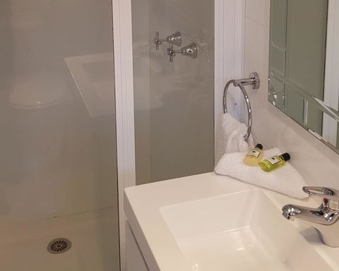 Blue Seas Holiday Villas - Accommodation Asia 19