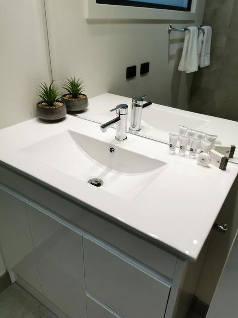 Youngtown Executive Apartments - 2BR Included, Free Parking & Wifi, Sofa Bed & Cot Fee Applies - Accommodation Asia 38