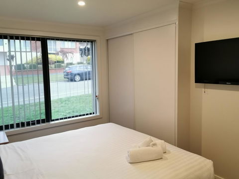 Youngtown Executive Apartments - 2BR Included, Free Parking & Wifi, Sofa Bed & Cot Fee Applies - Accommodation Asia 8