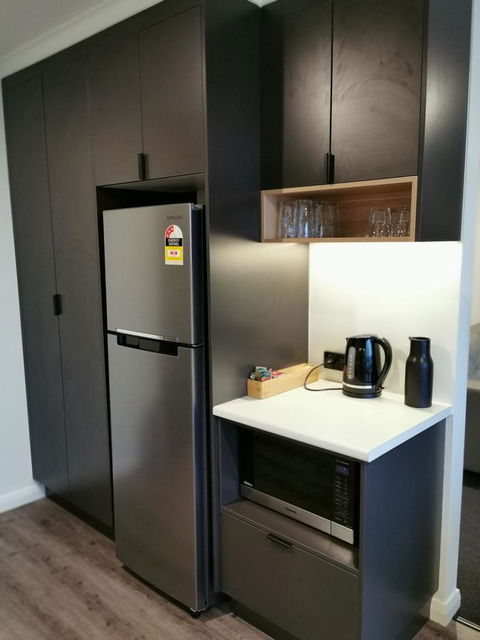 Youngtown Executive Apartments - 2BR Included, Free Parking & Wifi, Sofa Bed & Cot Fee Applies - Accommodation Asia 29