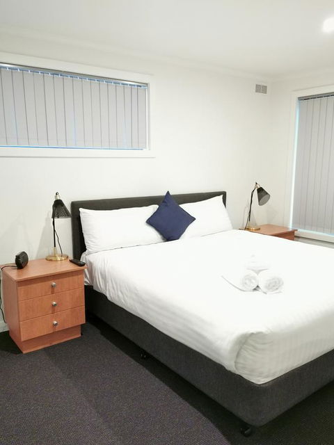 Youngtown Executive Apartments - 2BR Included, Free Parking & Wifi, Sofa Bed & Cot Fee Applies - Accommodation Asia 10
