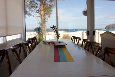 The Ultimate Beach House - Accommodation Asia 24